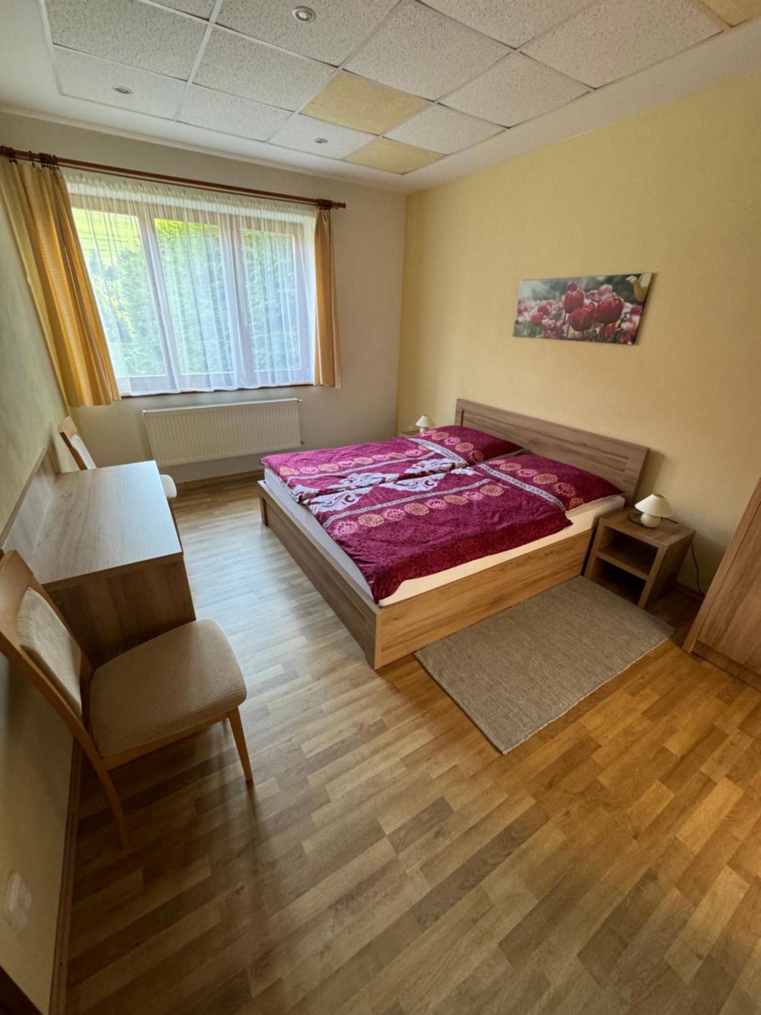 Lutra Montana Apartment Relov Ngoại thất bức ảnh