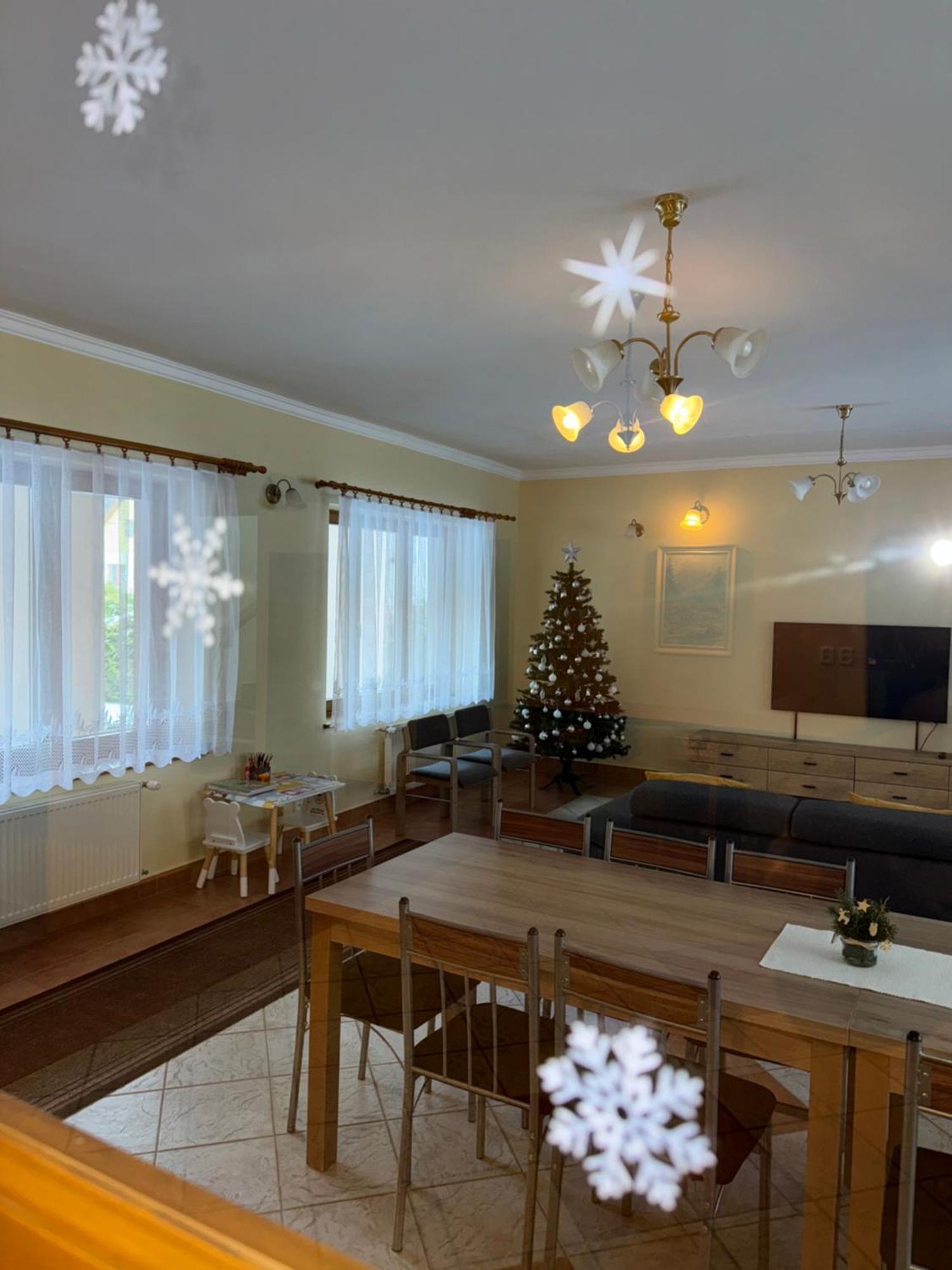 Lutra Montana Apartment Relov Ngoại thất bức ảnh